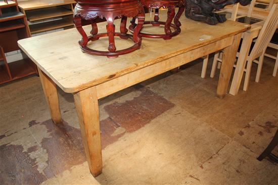 Pine farmhouse table with 1 drawer